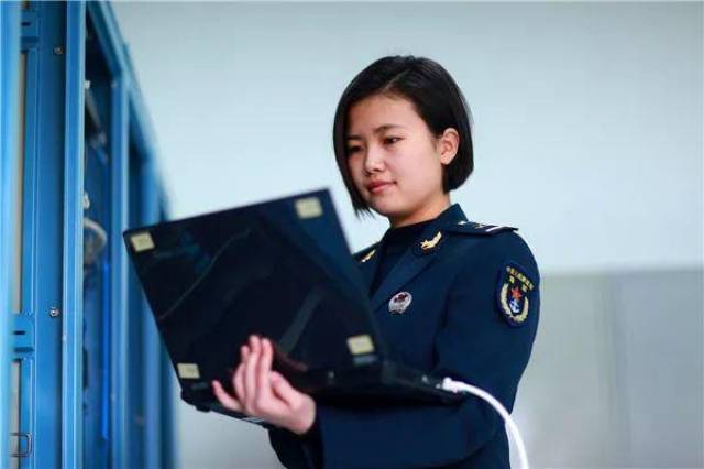 高颜值有担当!快来瞧瞧这群东海女军人