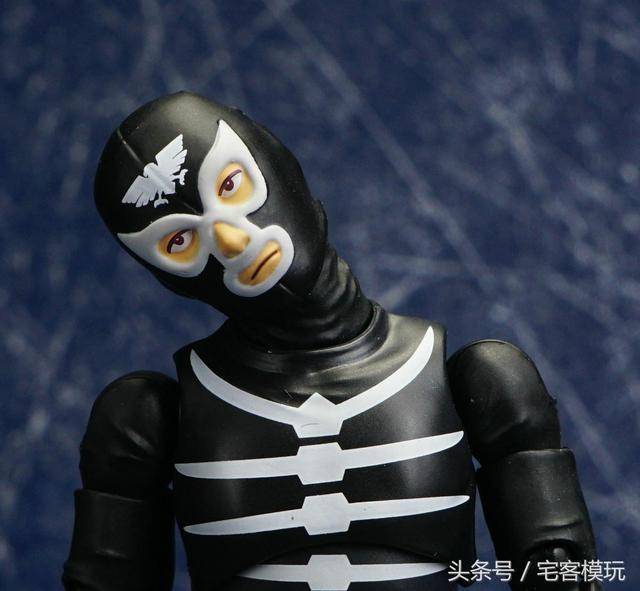 78官测:万代 shf 假面骑士 修卡战斗员