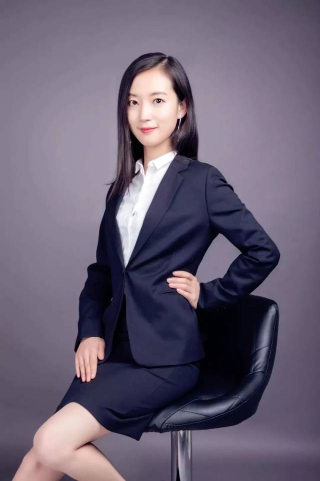 基金经理女神貌美如花也能赚钱养家,中国最会挣钱的女人都!在!这!