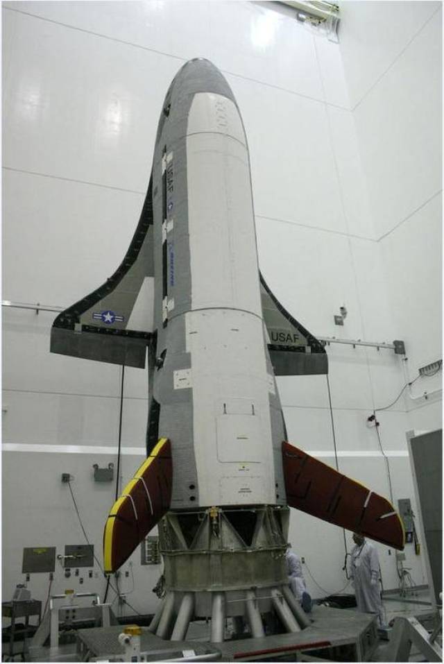 中国在世界上率先突破空天飞机技术 超美国x-37b 成本为火箭1/10