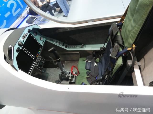 俄罗斯雅克152教练机准备首飞_搜狐网