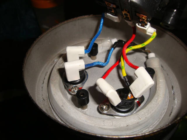 【家电维修】电水壶坏了怎么办, 电水壶常见故障有哪些?