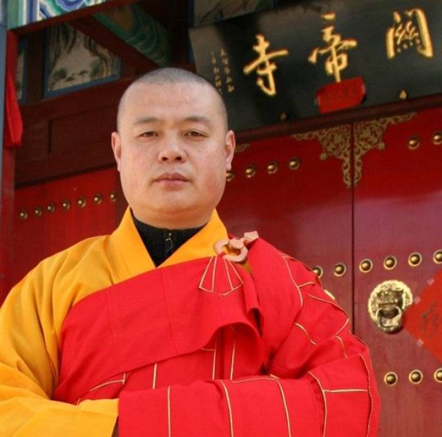 (山西关帝寺住持) 释昌龙法师释昌龙,字宏愿,俗姓崔.