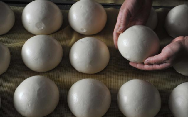 蒸馒头怎么才好吃?4个小窍门 蒸出的馒头蓬松