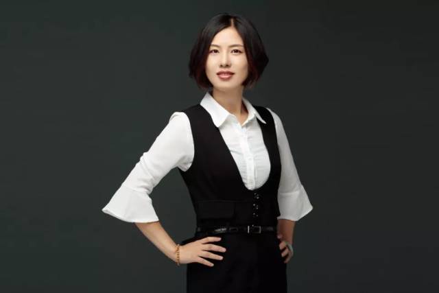 我是君艾奇源资深讲师,休闲健康养生行业销售落地导师王影.