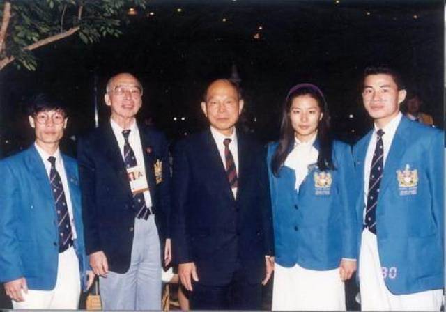 曾于1994年出演《少林义士洪熙官》童千斤1995年出演电视剧《精武门》