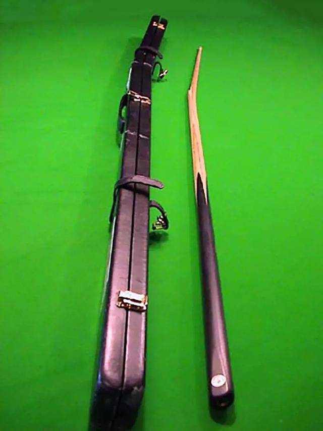 台球帝:从丁俊晖球杆丢失,告诉你台球杆对于一个职业选手有多重要