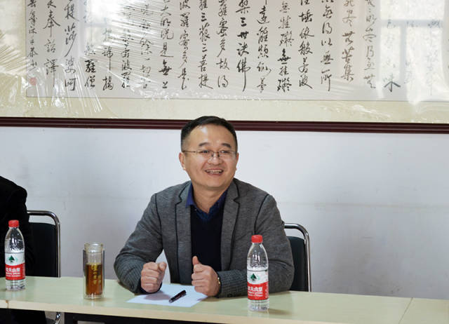 酒客来董事长鹿申讲话