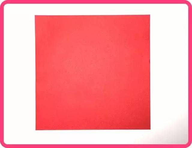 准备红色彩纸一张备用.