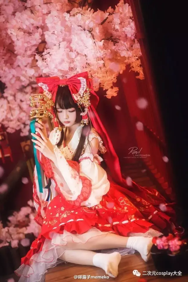 《东方project》博丽灵梦,文静灵气的可爱巫女cos