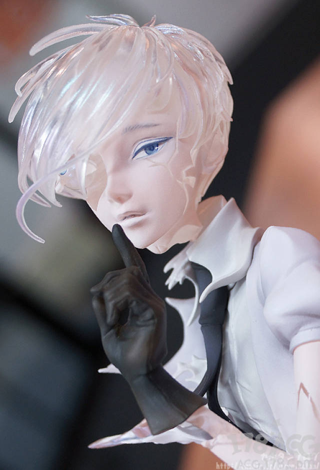 gsc「宝石之国」南极石手办今日开订,让时间定格在心碎这一刻