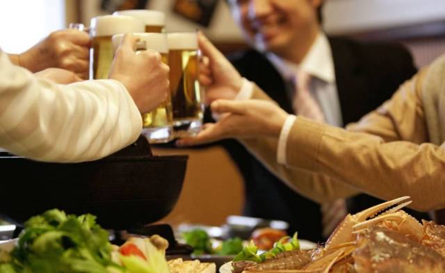 酒局,毁掉了多少中年男人的幸福!