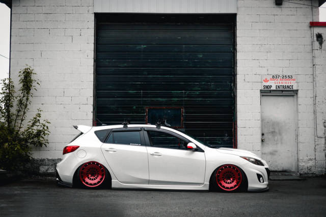 白武士!马自达3 mps