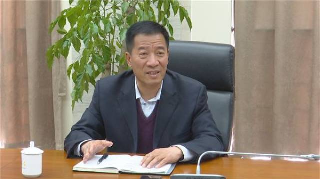 孙虎敬召开古城供热供气专题会议