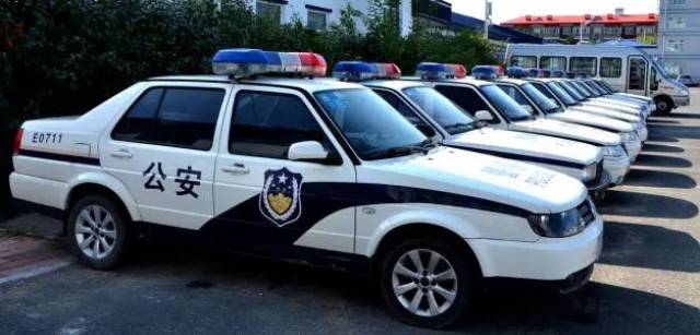 全球警眼:世界各国警车涂装盘点