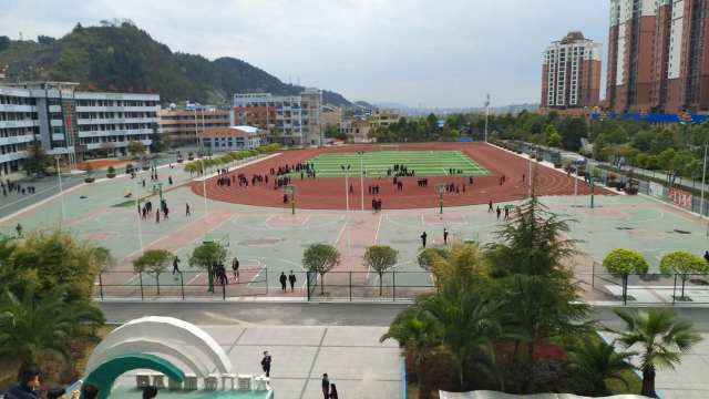 图片来源:惠水县中等职业学校在二中进行宣传图片来源:惠水县中等职业