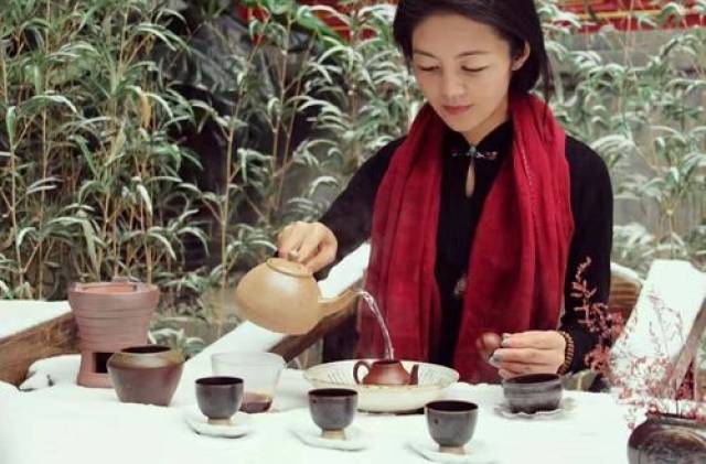 茶壶、茶盘、茶巾....你知道隔多久就要清洁一次吗？_手机搜狐网