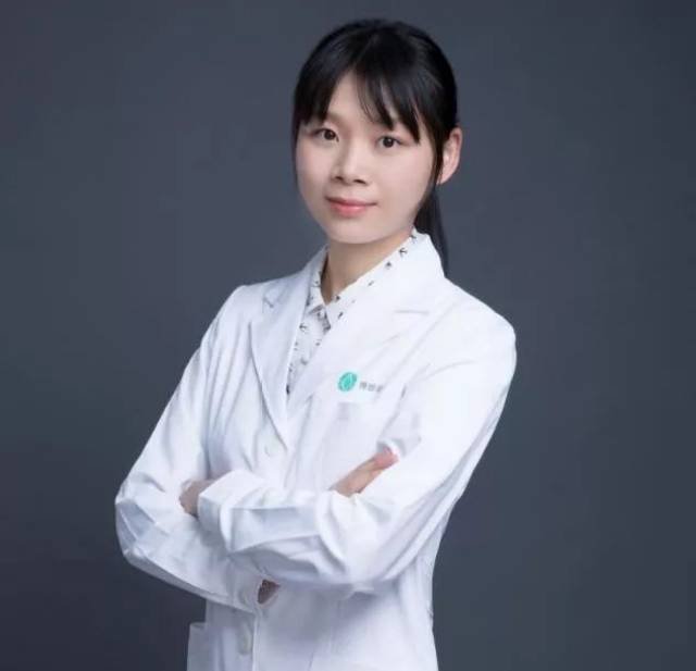谢颖医生/博士
