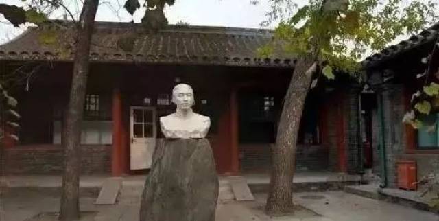 北京城里最古老的胡同,700年中分别被皇后,总统,将