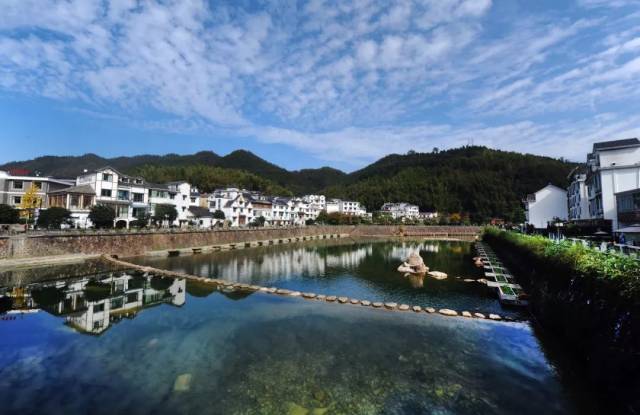 萧山区河上镇入选年度魅力旅游风情小镇;萧山区河上镇凤坞村,河上镇