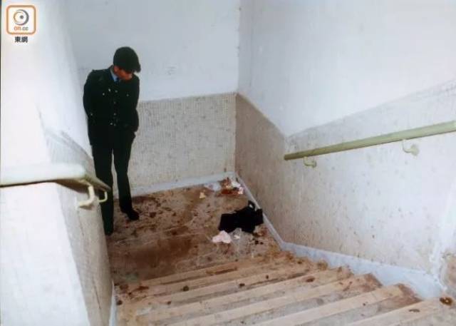 德福花园五尸命案