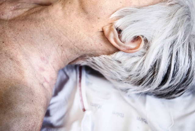 人在其死后逐步分解,并真正消失于世的过程