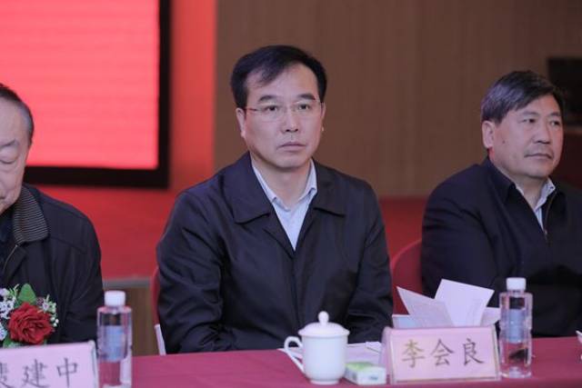 鲁山县一高召开建校85周年座谈会