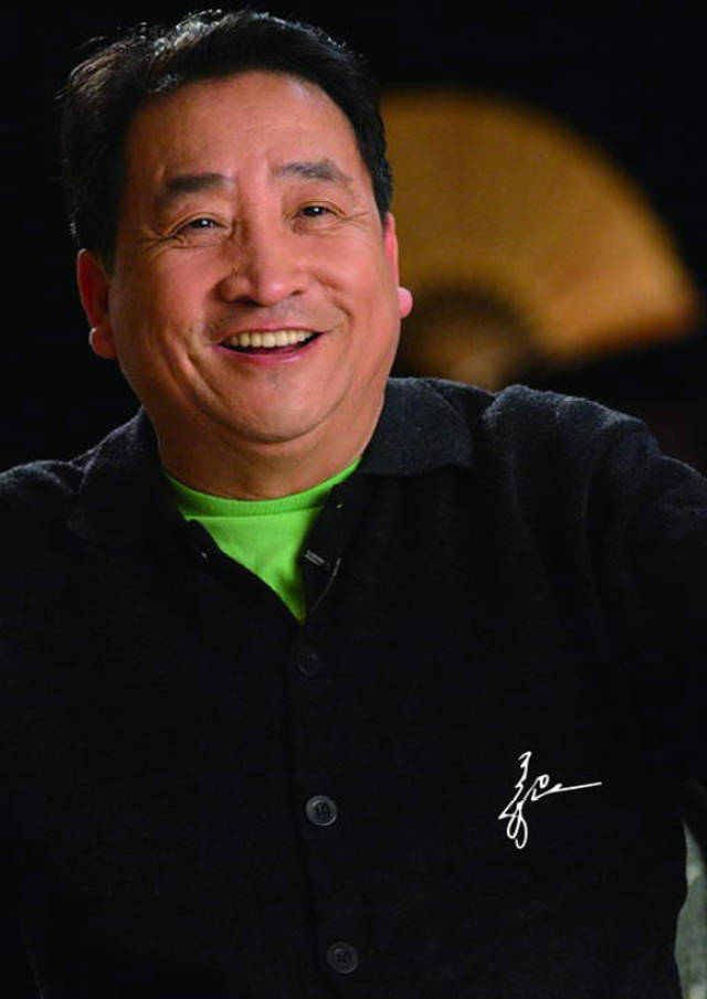 演员全部是中国曲艺家协会成员,而郭德纲的身份民间相声艺人自然没有