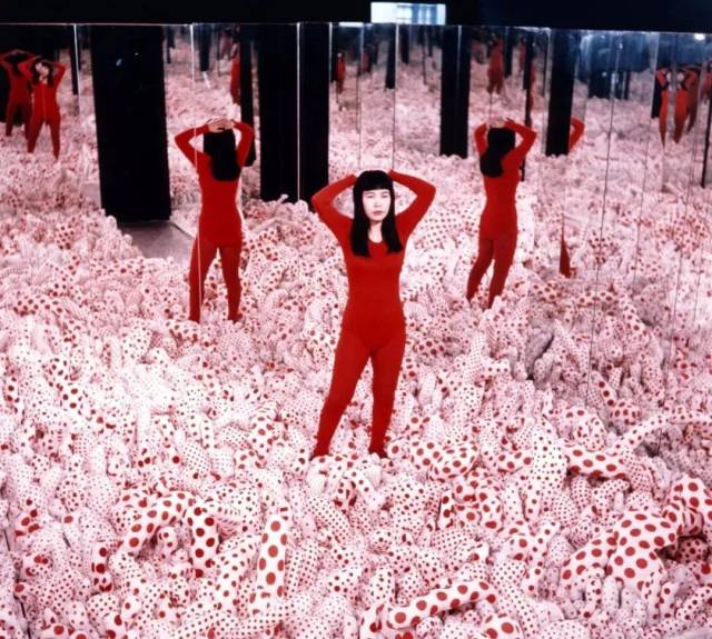 女神草间弥生,刚刚跨入89岁生日