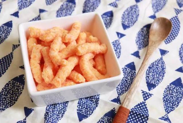 无添加不油炸自制胡萝卜虾条,适合8个月以上宝宝的小零食
