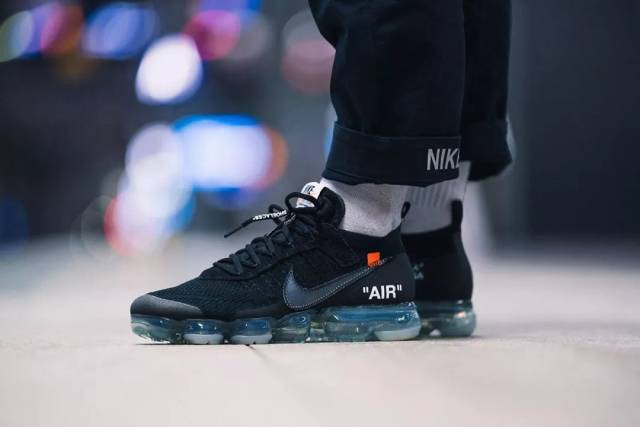 Vapormax off white outlet kith