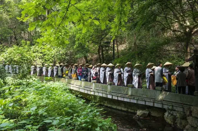 想去 天竺路走一走