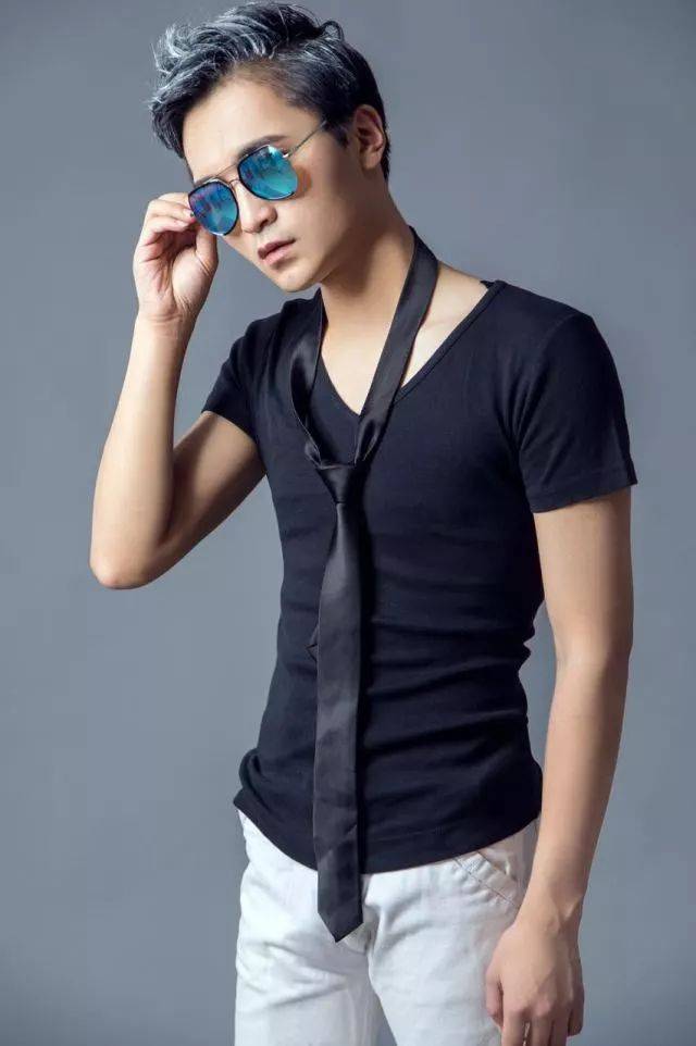 唱作才女阿悄,超女mars毒药, 古风舞up主未央浅笑以及动漫歌手祈inory