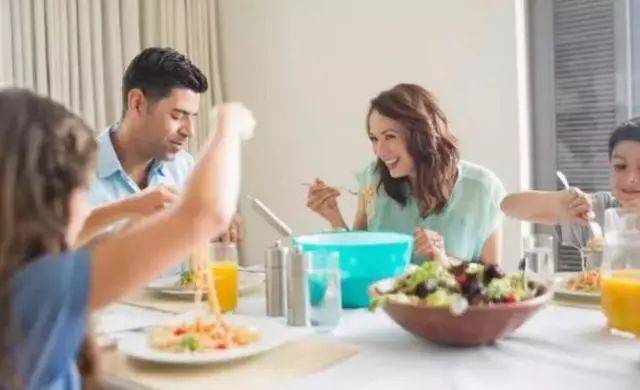 吃XFHL减脂饼干期间容易饿,怎么办?减肥晚上太饿能吃什么