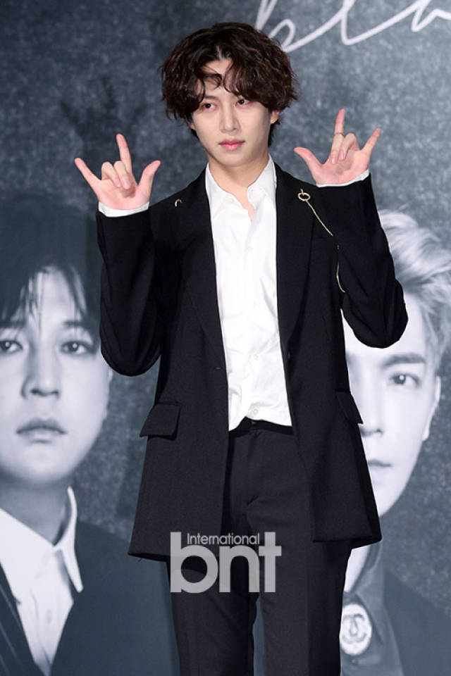 搜狐韩娱讯 super junior将于4月12日携新专辑回归,成员金希澈因健康