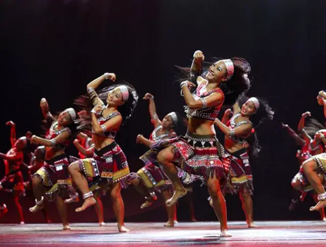 佤族舞蹈造型图片图片