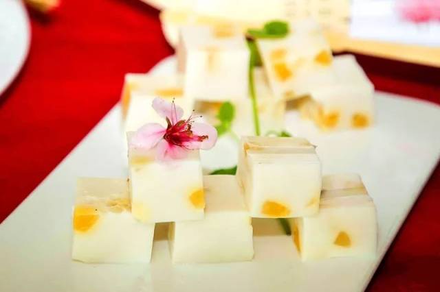 600元一桌的桃花节农家菜,又好看又好吃,绝对不能错过!