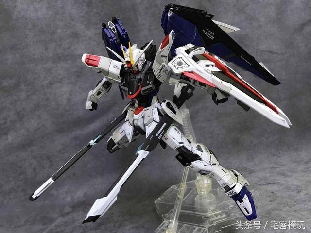 根大木秀:zgmf-x10a freedom gundam 自由高达2.0 ver