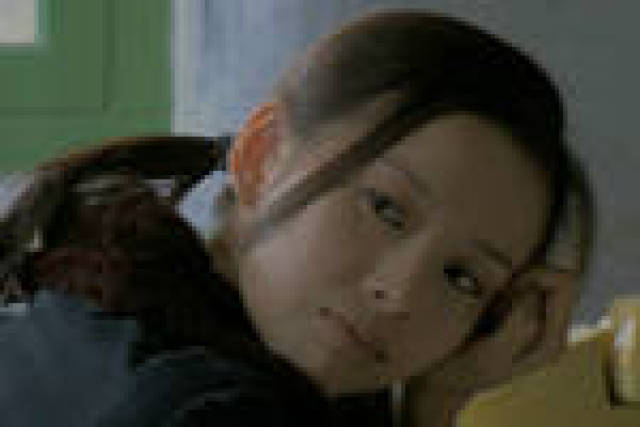 董洁在这部戏之后,又先后出演了《请你原谅我》里的梅果和《相爱十年