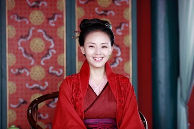 宁中则挨板子,_大山谷图库