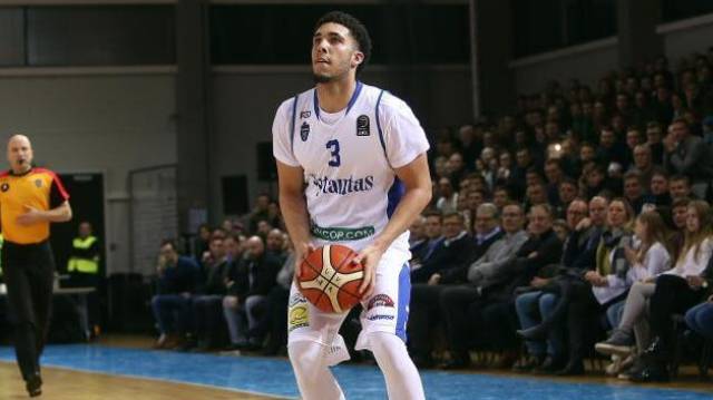 球哥二弟表演赛砍44分两场116分你觉得他能进nba吗