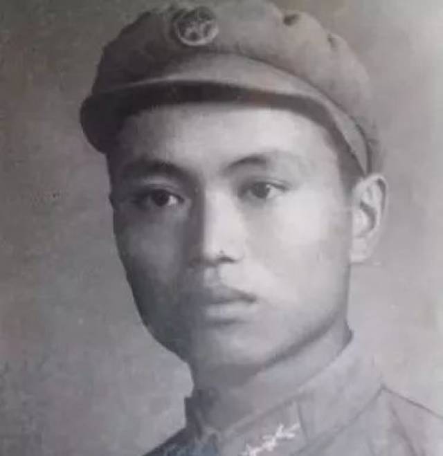 【我们的节日·清明】我院赴常德会战阵亡将士纪念公墓为烈士扫墓