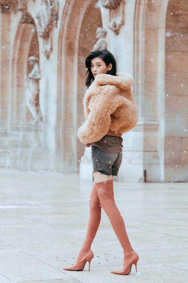 厉害了奚梦瑶,脖子以下全是腿,网友:这身衣服我给满分