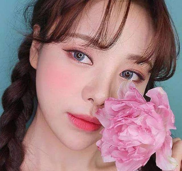 3分钟学会直男最爱的超梦幻粉嫩樱花妆!
