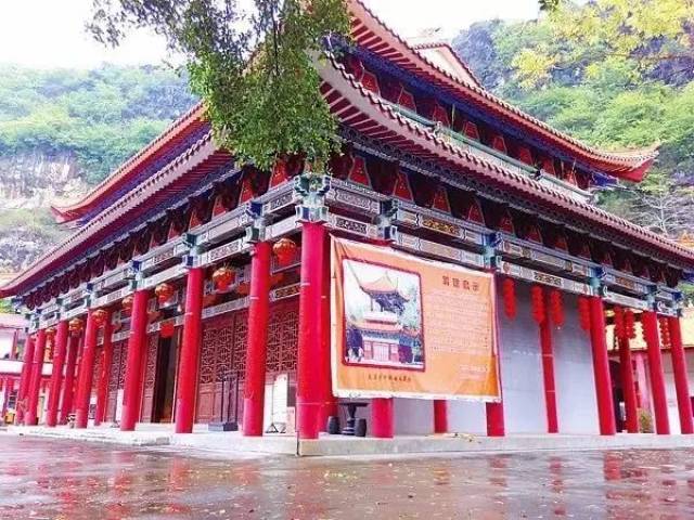 龙岩寺