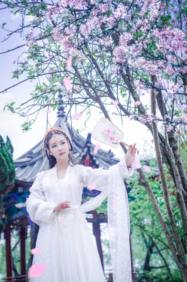 原创古风cosplay 最是一年春好处