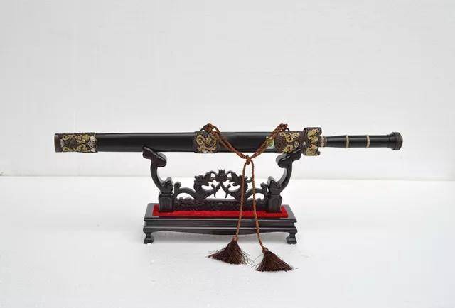 棠溪宝剑,古有"君子配剑"的说法