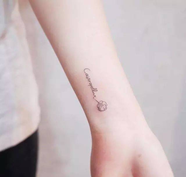 清新又性感的迷你小纹身,美的令人心动