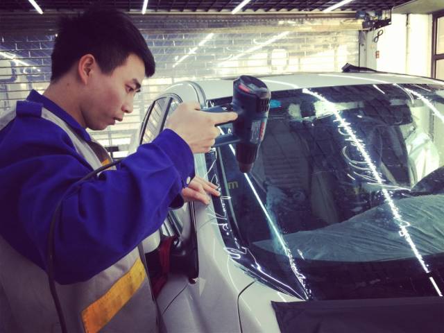 卡卡米亚汽车贴膜案例:crv装贴量子膜水晶80 常规侧后