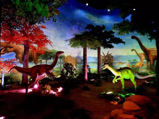 世界恐龙谷十周年!大把活动等你来嗨!